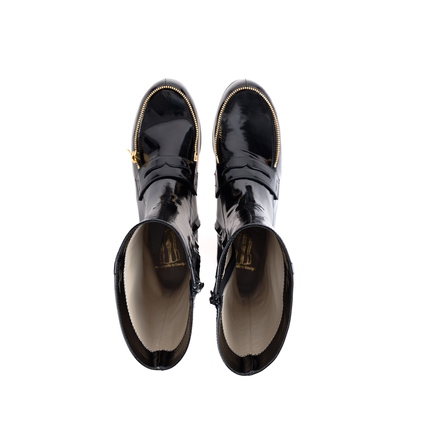 Uplifted boot