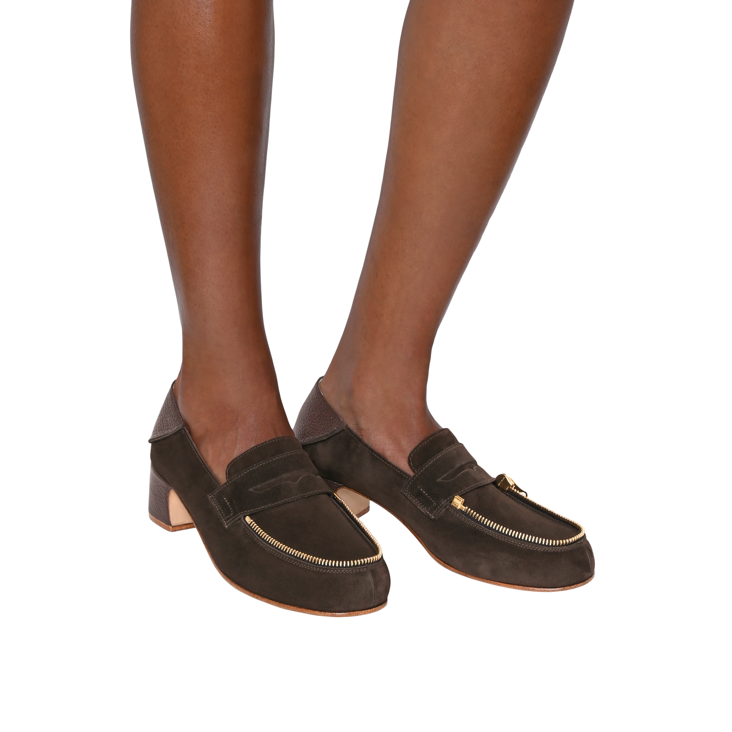 Uplifted babouche