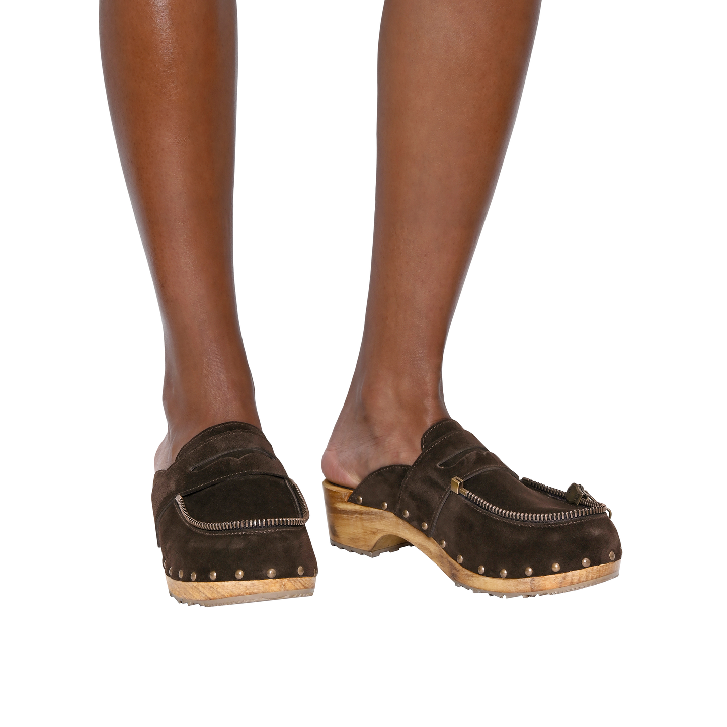 Zipped clogs