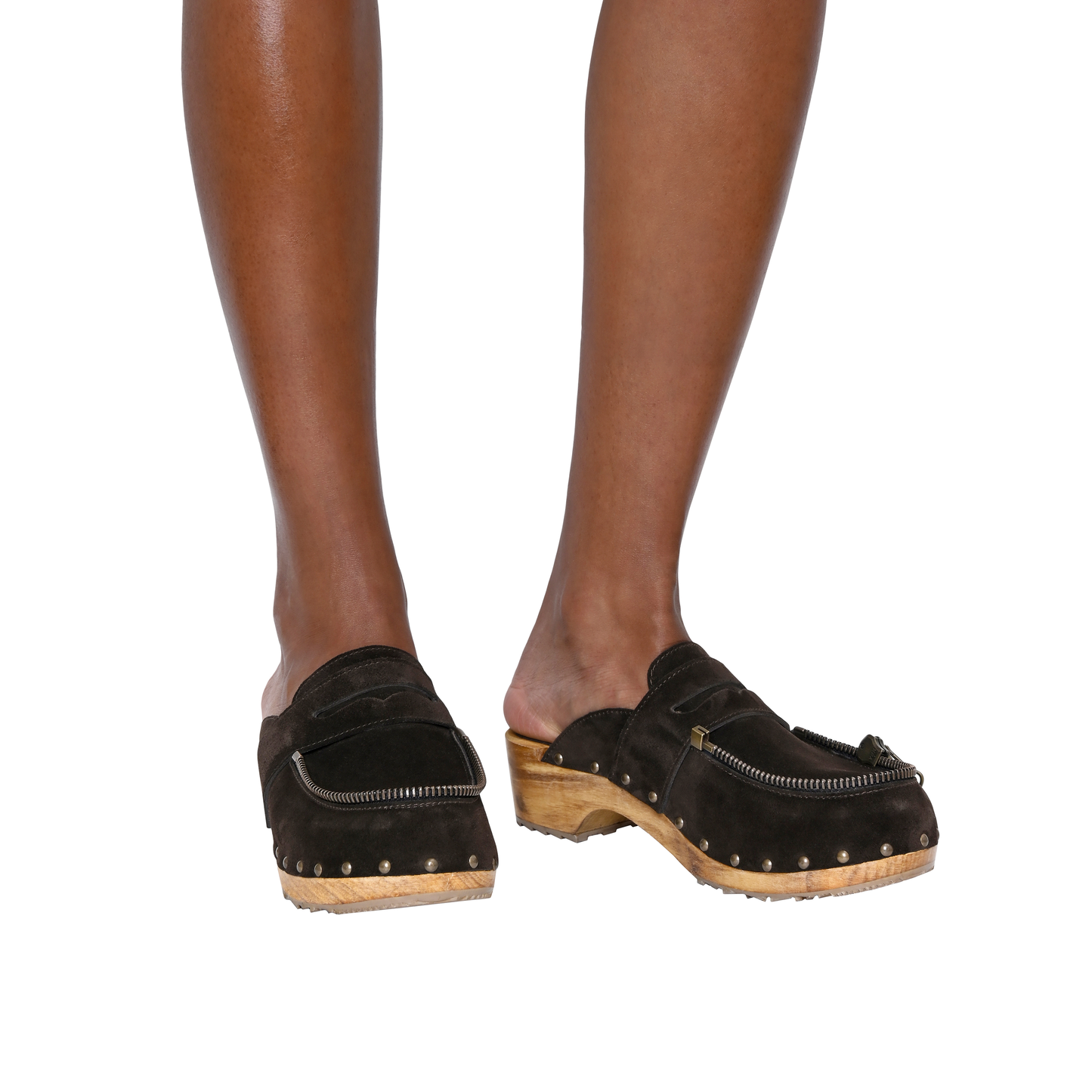 Zipped clogs